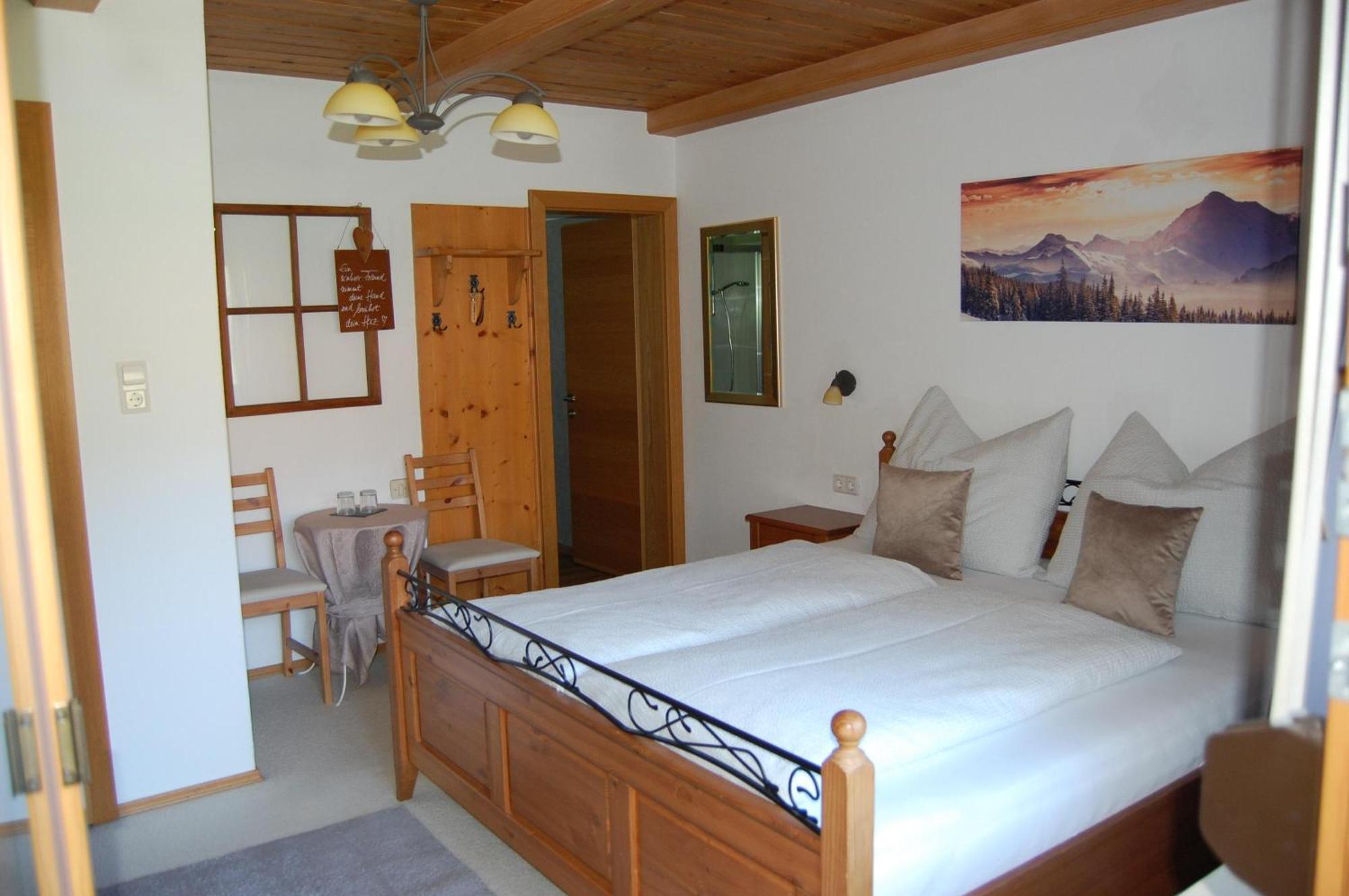 Haus Hager Bed and Breakfast Schlitters Εξωτερικό φωτογραφία